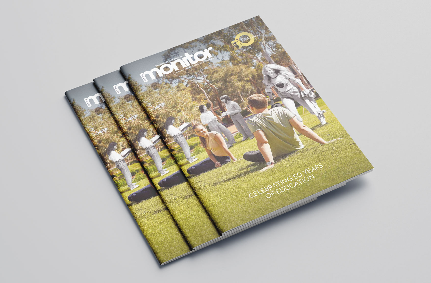 UC Monitor Magazine Mockup